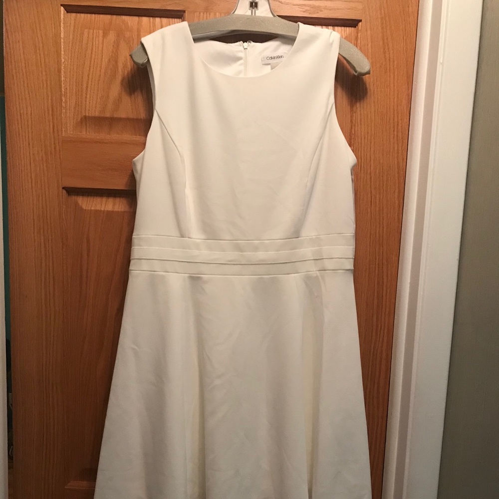 White Nine West Dress Size 14 Brand New
